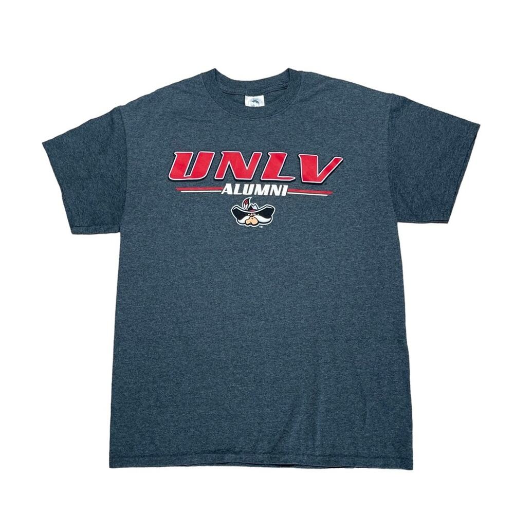 NEW AGENDA Gray Red ‘UNLV ALUMNI’ Short Sleeve T-Shirt Men’s Size Medium